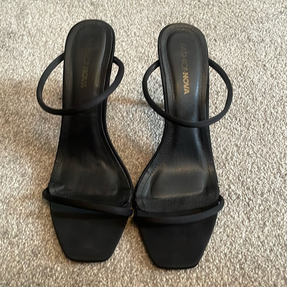 Fashion nova heels .